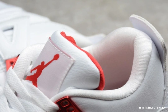  CT8527-112 Retro 4 Metallic Jordan CT8527-112 Air Red 0421